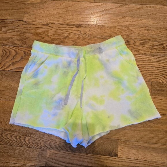 NWOT Women’s Kelly washed shorts, Size M - Picture 4 of 7